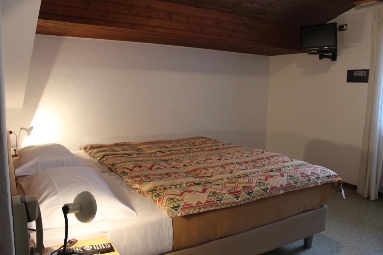 Garni Hirsch Hotel Canazei Kültér fotó