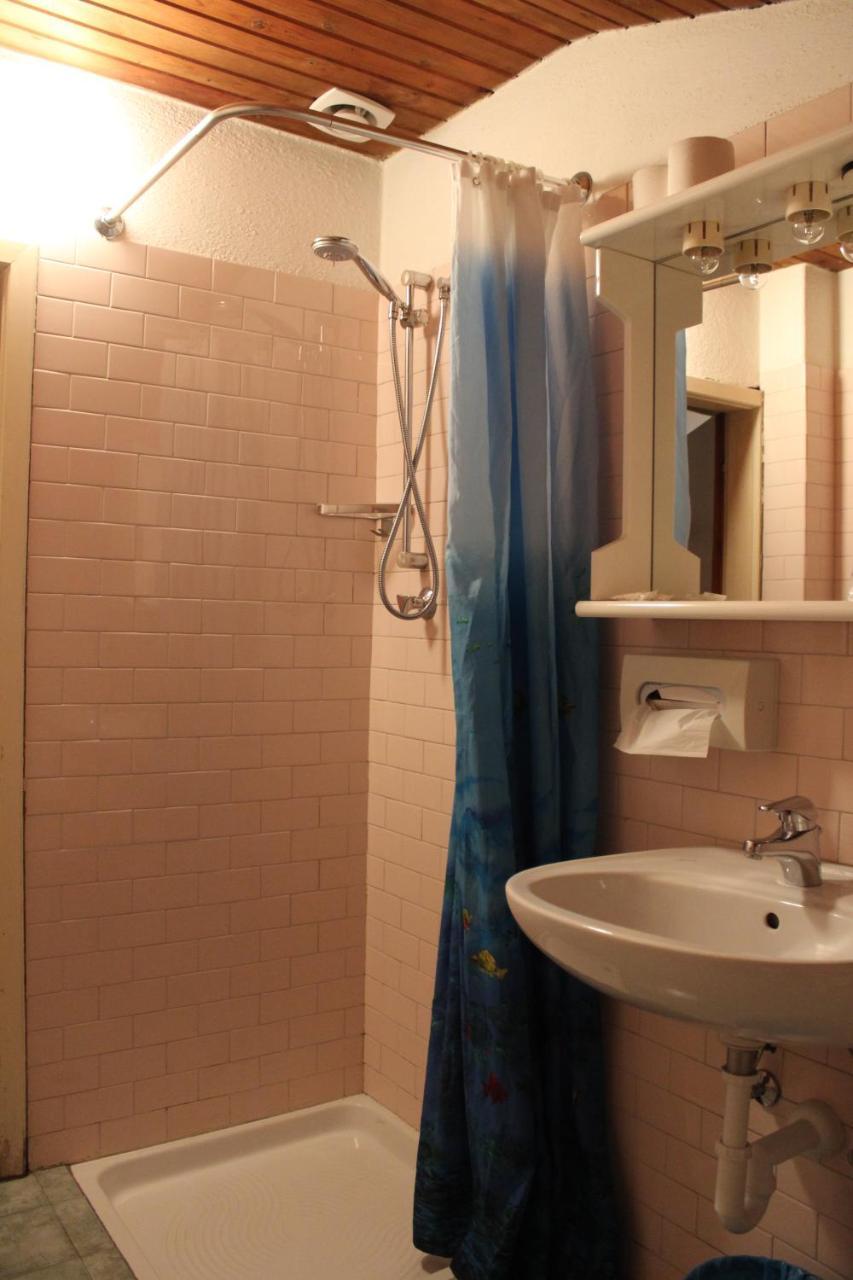 Garni Hirsch Hotel Canazei Kültér fotó