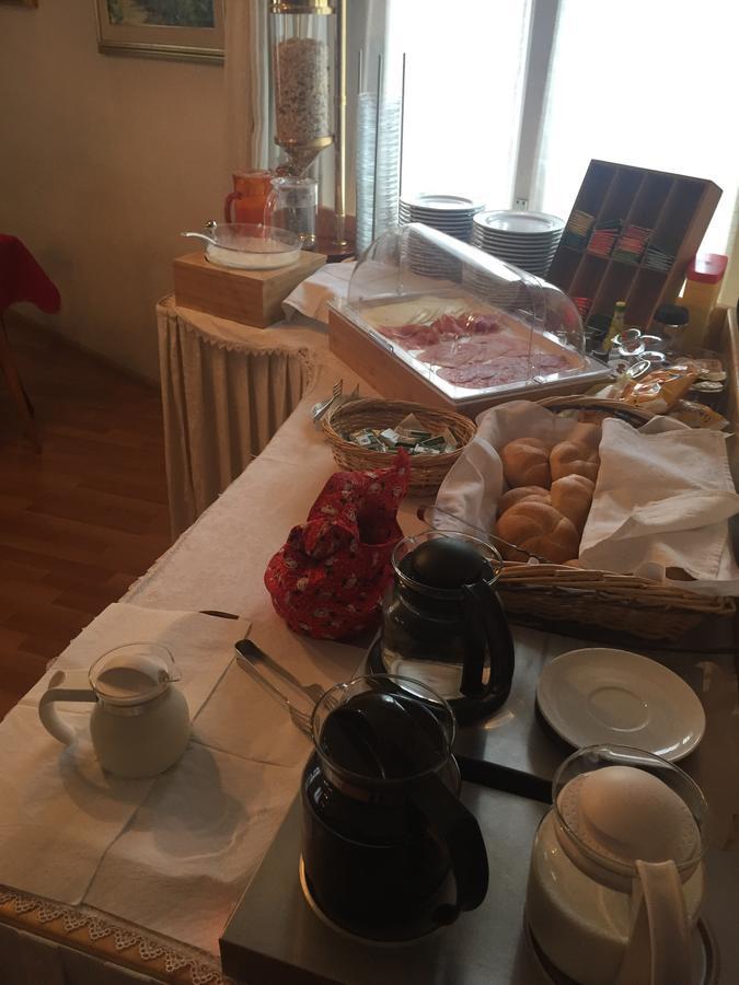 Garni Hirsch Hotel Canazei Kültér fotó